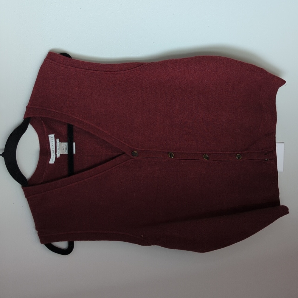 EUC Geoffrey Beene sweater vest